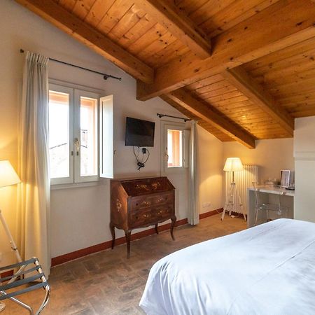 Casa Isolani Charms Rooms Santo Stefano Bologna Exteriör bild